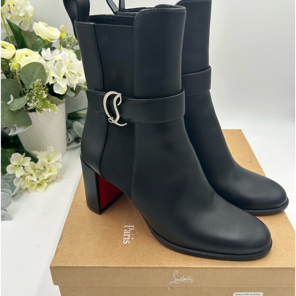 Women’s Christian Louboutin turbla 85 calf skin boots size 38 made in Italy.